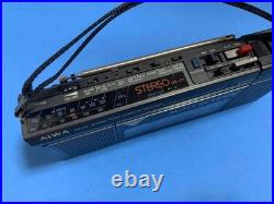 AIWA HS-J11 CassetteBoy Vintage Stereo Cassette Recorder Radio Tested Japan