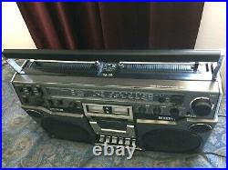 AIWA TPR-950H Boombox vintage cassette/recorder stereo circa1978 withmanual