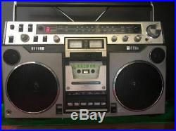 Aiwa CS-80 Vintage Boombox (ghetto blaster, radio, cassette player, recorder)