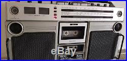 Boombox Vintage CONTEC 8913-2S 80' 4 band radio cassette recorder