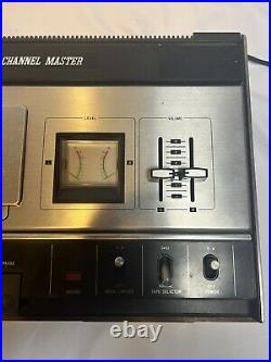 Channel Master 6621 Cassette Recorder Vintage Woodgrain