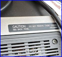 GE VHS Video Cassette Recorder VQL0688 With Cables Manuals Vintage 1970s