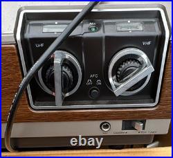 GE VHS Video Cassette Recorder VQL0688 With Cables Manuals Vintage 1970s