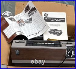 GE VHS Video Cassette Recorder VQL0688 With Cables Manuals Vintage 1970s