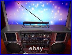 HITACHI TRK-9100W? RaRe? Vintage Cassette Radio EQ Boombox