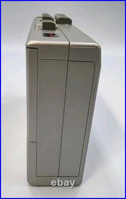 Panasonic Stereo Cassette Player Walkman RQ-J11 early portable Vintage 80's