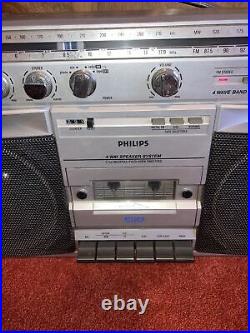 Philips D-8514 BOOMBOX SPATIAL STEREO VINTAGE CASSETTE TAPE RECORDER RADIO 8514