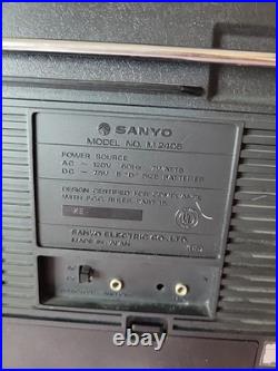 RARE Vintage SANYO M2405 Radio Cassette Player/Recorder Tested