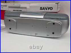 RARE Vintage Sanyo M-X250F Cassette Radio Recorder NEW OLD STOCK