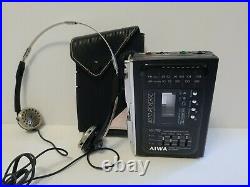Rare Vintage AIWA Cassette Recorder AM/FM Radio With Original Headphones HS-J700