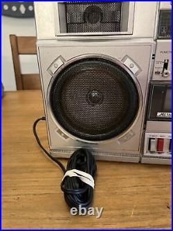 Rare Vintage Hitachi Model Trk-7700h Boombox Radio Cassette Recorder Working