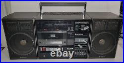 Rare Vtg Hitachi Stereo Cassette Recorder Boombox Detachable Speakers TRK-9300W