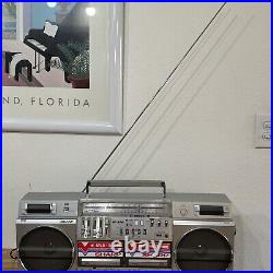 Retro Boombox Vintage Sharp GF-575 Ghettoblaster Cassette Recorder AM/FM WORKING