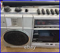 SANYO Dual Stereo Cassette Recorder / Player Radio M W210 80's Boombox Vintage