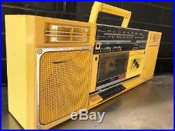 SHARP GF 320A Yellow Stereo Retro Boombox Vintage Radio Cassette Recorder RARE