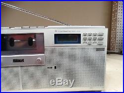 SHARP GF-8 AM/FM RADIO CASSETTE RECORDER BOOM BOX Vintage no cord