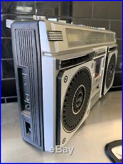 SHARP GF-8585X Stereo Retro Boombox Vintage Radio Cassette Recorder 1980s