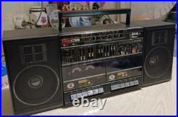 SILVER SR 2040 Rare Vintage Cassete Boombox Japan Retro Warranty SILVER SR 2040 Rare Vintage Cassete Boombox Japan Retro Warranty