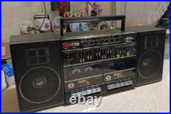 SILVER SR 2040 Rare Vintage Cassete Boombox Japan Retro Warranty SILVER SR 2040 Rare Vintage Cassete Boombox Japan Retro Warranty
