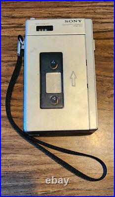 SONY Original SILVER Walkman TCM-600 VINTAGE