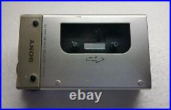 SONY Walkman Cassette Player Vintage tape Recorder 1982 WM-R2 wm R II Old School