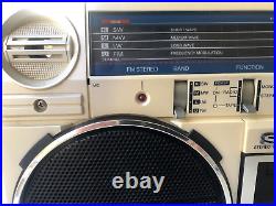 Sharp GF-5757 H Cassette Recorder Radio Vintage Boombox