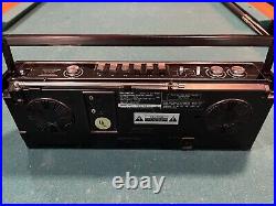 Sharp QT12 Radio Casette Player / Boombox Vintage AM/FM Tested Working + Extras