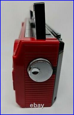 Sharp QT27 Red Stereo Radio Cassette Player Recorder 1985 Retro Boombox Vintage