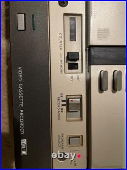 Sony Betamax SL-5400 Vintage Video Cassette Recorder (Beta) Powers On
