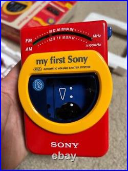 Sony WM-F3050 Sony WALKMAN radio cassette player with box VINTAGE toy Un-Used