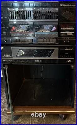 Soundesign 6871 AM/FM Cassette Turntable Stereo Wide Range Speakers, Cabinet VTG