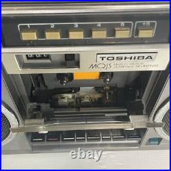 TOSHIBA BOMBEAT 12 RT-8900S Boombox Stereo Radio Cassette Recorder vintage TOSHIBA BOMBEAT 12 RT-8900S Boombox Stereo Radio Cassette Recorder vintage