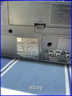 TOSHIBA RT-8700S Stereo Radio Cassette Recorder Boom Box vintage