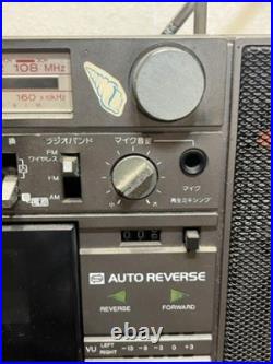 TOSHIBA RT-S70 Rare Vintage BoomBox Stereo radio cassette recorder 100V as is TOSHIBA RT-S70 Rare Vintage BoomBox Stereo radio cassette recorder 100V as is