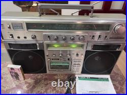 TOSHIBA RT-S90 Stereo Radio Cassette Recorder Boombox Vintage 1980 Japan