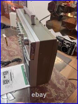 TOSHIBA RT-S90 Stereo Radio Cassette Recorder Boombox Vintage 1980 Japan