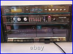 Toshiba AM/FM Stereo Radio Cassette Recorder Vintage Model RT-7066 Working