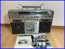 Toshiba BOMBEAT RT-S90 Boom Box Stereo Radio Cassette Recorder Vintage