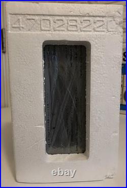 Toshiba RT-SW2 Stereo Radio Cassette Recorder Vintage Boombox NEW in Open Box