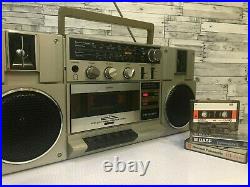Ultra rare. Original. Conion C-124F. Vintage radio cassette recorder. Boombox. Japan