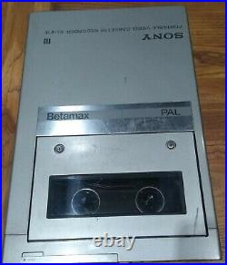 Unusual Vintage Sony Betamax SL-F1E Portable Video Cassette Recorder