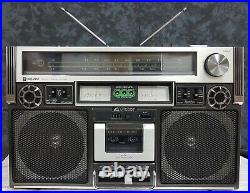 VICTOR RC-838 nice vintage stereo radio cassette recorder
