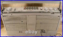 VINTAGE 1980s SANYO M9935K BOOMBOX RADIO AM/FM/SW & CASSETTE PLAYER RECORDER