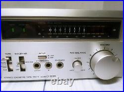 VINTAGE HITACHI Stereo Cassette Deck Model D-E55