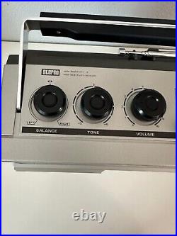 VINTAGE Hitachi TRK-7200H Cassette Recorder Stereo MINT (For Parts/Repair)