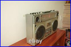 VINTAGE LASONIC TRC-915 Boombox Dynamic Mixing AM/FM/Cassette Recorder VINTAGE LASONIC TRC-915 Boombox Dynamic Mixing AM/FM/Cassette Recorder