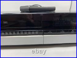 VINTAGE PHILCO VHS VCR MODEL V1320TGY01 with Remote