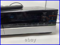 VINTAGE PHILCO VHS VCR MODEL V1320TGY01 with Remote