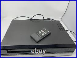 VINTAGE PHILCO VHS VCR MODEL V1320TGY01 with Remote