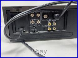 VINTAGE PHILCO VHS VCR MODEL V1320TGY01 with Remote